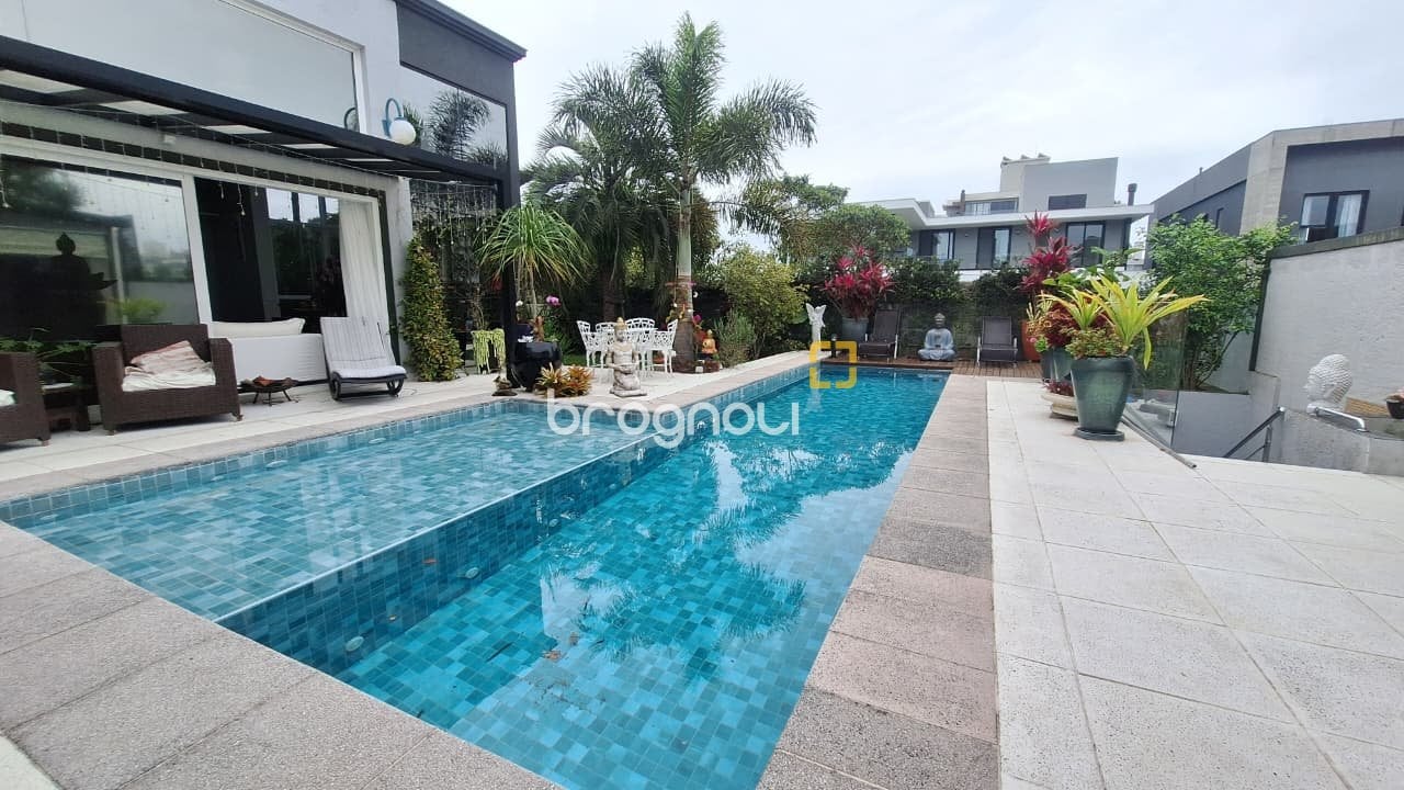 Casa à venda em Jurerê Internacional, Florianópolis/SC — foto principal