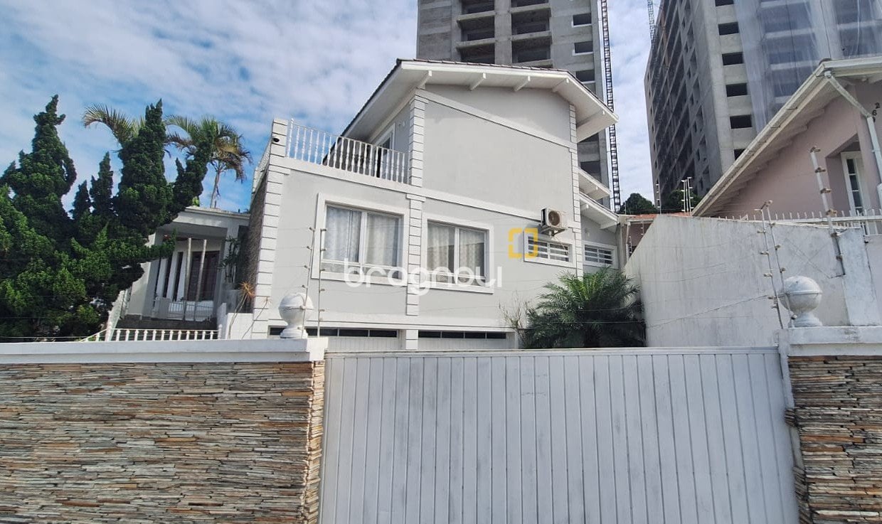 Casa à venda em Estreito, Florianópolis/SC — foto principal
