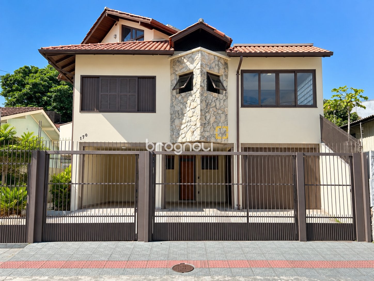 Casa à venda em Capoeiras, Florianópolis/SC — foto principal