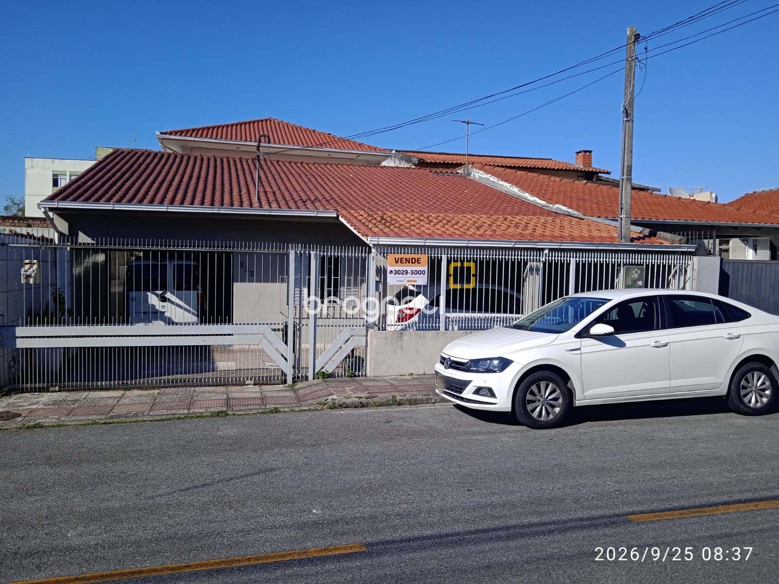 Brognoli Vende DUAS Casas independentes na Praia Comprida em São José-SC. — foto principal