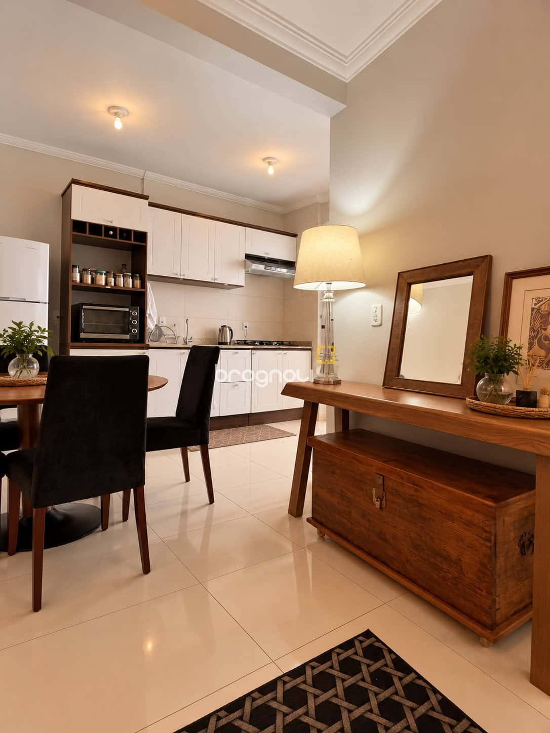 Apartamento com 2 dormitórios com suíte à venda nos Ingleses — foto principal