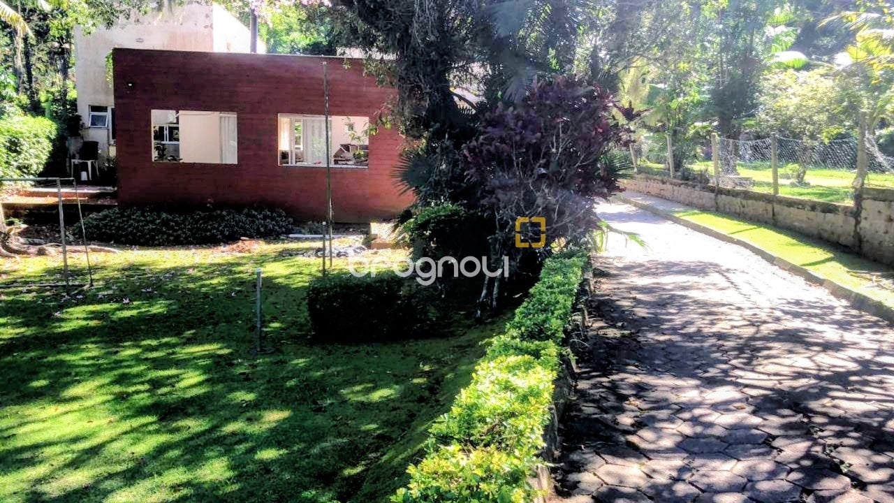 Terreno à venda em Sambaqui, Florianópolis/SC — foto principal