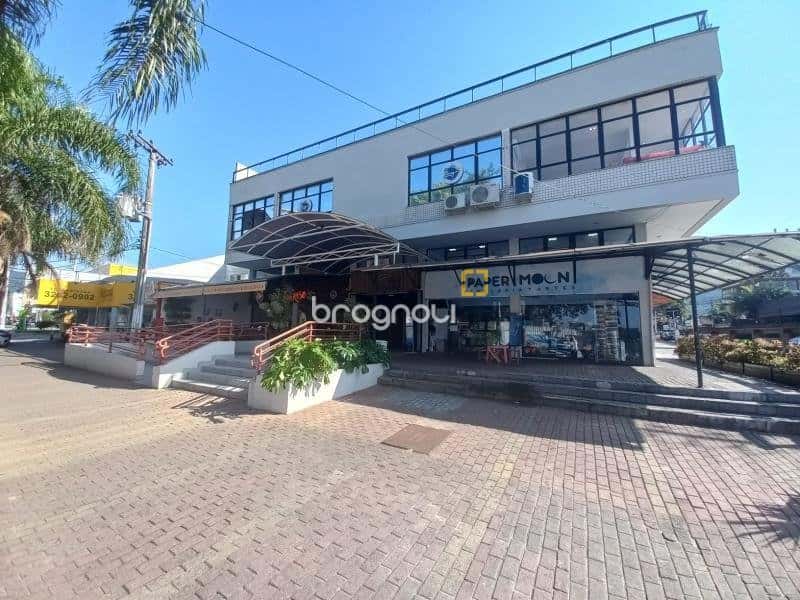 Sala Comercial à Venda com 27 m², Lagoa da Conceição - Florianópolis — foto principal