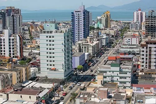 Kobrasol, São José: o bairro que combina conveniência, qualidade de vida e valorização imobiliária