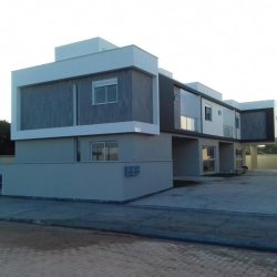 Casa Residencial com 132m², 3 quartos, 1 garagem, no bairro Campeche em Florianópolis