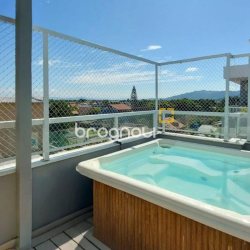 Apartamento com 100m², 2 quartos (sendo 1 suíte), 1 garagem, no bairro Campeche em Florianópolis