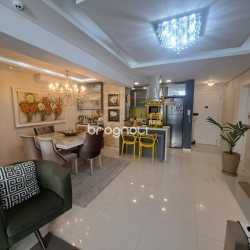 Apartamento com 100m², 3 quartos (sendo 1 suíte), 2 garagens, no bairro Jardim Atlântico em Florianópolis