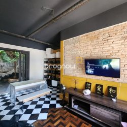 Casa com 121m², 5 quartos, 1 garagem, no bairro Centro em Florianópolis