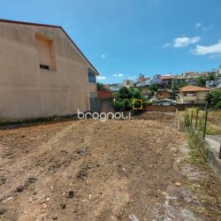 Terreno com 449m², no bairro Barreiros em São José