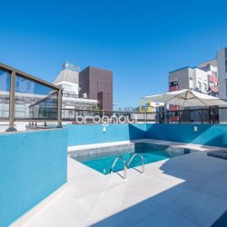 Cobertura com 221m², 3 quartos (sendo 1 suíte), 1 garagem, no bairro Centro em Florianópolis