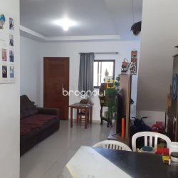 Casa com 105m², 2 quartos (sendo 2 suítes), 1 garagem, no bairro Rio Vermelho em Florianópolis