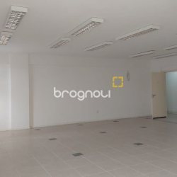 Sala com 76m², 1 garagem, no bairro Centro em Florianópolis