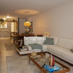 Apartamento com 137m², 3 quartos (sendo 3 suítes), 1 garagem, no bairro Lagoa da Conceição em Florianópolis