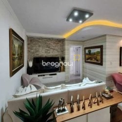 Apartamento com 190m², 3 quartos (sendo 1 suíte), 2 garagens, no bairro Kobrasol em São José
