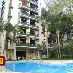 Apartamento com 134m², 3 quartos (sendo 1 suíte), 1 garagem, no bairro Agronômica em Florianópolis