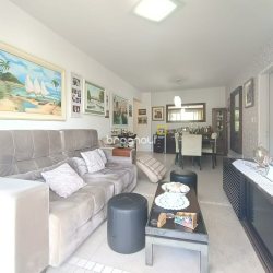 Apartamento com 102m², 3 quartos (sendo 1 suíte), 1 garagem, no bairro Agronômica em Florianópolis