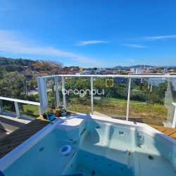 Cobertura com 142m², 3 quartos (sendo 1 suíte), 3 garagens, no bairro Campeche em Florianópolis