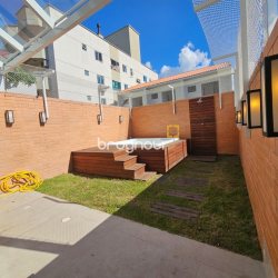 Casa com 120m², 3 quartos (sendo 2 suítes), 2 garagens, no bairro Areias em São José