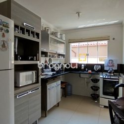 Apartamento com 91m², 3 quartos (sendo 1 suíte), 1 garagem, no bairro Ingleses em Florianópolis