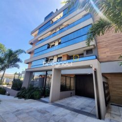 Apartamento com 100m², 2 quartos (sendo 2 suítes), 1 garagem, no bairro Coqueiros em Florianópolis