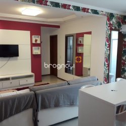 Apartamento com 70m², 2 quartos (sendo 1 suíte), 1 garagem, no bairro Ingleses em Florianópolis