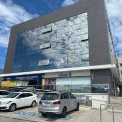 Sala com 30m², no bairro Ingleses em Florianópolis