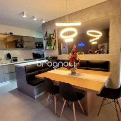Apartamento com 107m², 2 quartos (sendo 2 suítes), 2 garagens, no bairro Ingleses em Florianópolis