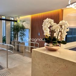 Sala com 163m², 2 garagens, no bairro Centro em Florianópolis