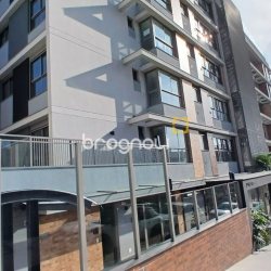 Apartamento com 69m², 2 quartos (sendo 1 suíte), 1 garagem, no bairro Estreito em Florianópolis