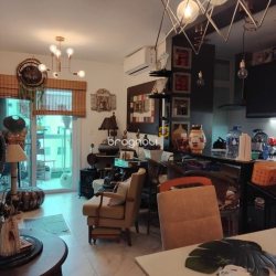Apartamento com 74m², 2 quartos (sendo 1 suíte), 1 garagem, no bairro Canasvieiras em Florianópolis