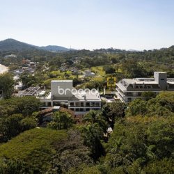 Apartamento com 89m², 2 quartos (sendo 2 suítes), 2 garagens, no bairro Santo Antônio de Lisboa em Florianópolis
