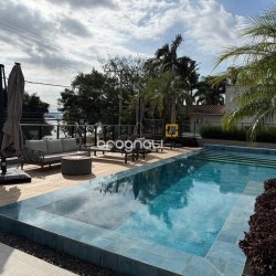 Apartamento com 111m², 2 quartos (sendo 2 suítes), 2 garagens, no bairro Santo Antônio de Lisboa em Florianópolis