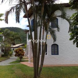 Casa de Condomínio com 63m², 2 quartos (sendo 1 suíte), 1 garagem, no bairro Cachoeira do Bom Jesus em Florianópolis