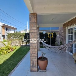 Casa de Condomínio com 172m², 2 quartos (sendo 1 suíte), 3 garagens, no bairro Vargem Grande em Florianópolis