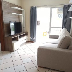Apartamento com 45m², 1 quarto (sendo 1 suíte), 1 garagem, no bairro Carvoeira em Florianópolis