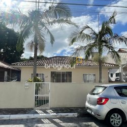 Casa com 80m², 2 quartos, 1 garagem, no bairro Ingleses em Florianópolis