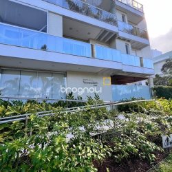 Apartamento com 144m², 4 quartos (sendo 4 suítes), 3 garagens, no bairro Jurerê Internacional em Florianópolis