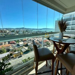 Apartamento com 98m², 3 quartos (sendo 1 suíte), 1 garagem, no bairro Jardim Atlântico em Florianópolis