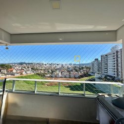 Apartamento com 98m², 3 quartos (sendo 1 suíte), 2 garagens, no bairro Jardim Atlântico em Florianópolis