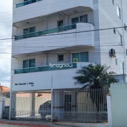 Apartamento com 74m², 3 quartos (sendo 1 suíte), 1 garagem, no bairro Forquilhinhas em São José