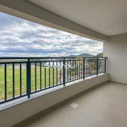 Apartamento com 94m², 3 quartos (sendo 1 suíte), 2 garagens, no bairro Saco Grande em Florianópolis