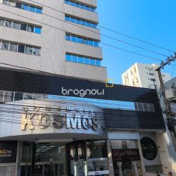 Sala com 41m², 1 garagem, no bairro Centro em Florianópolis