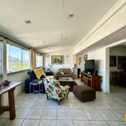 Cobertura com 68m², 2 quartos (sendo 1 suíte), 1 garagem, no bairro Trindade em Florianópolis