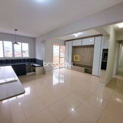 Cobertura com 134m², 3 quartos (sendo 1 suíte), 1 garagem, no bairro Nossa Senhora do Rosário em São José
