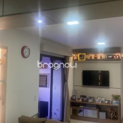Apartamento com 65m², 2 quartos (sendo 1 suíte), 2 garagens, no bairro Cidade Universitaria Pedra Branca em Palhoça
