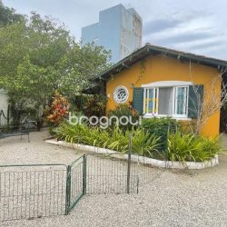 Casa com 54m², 1 quarto, 1 garagem, no bairro Cachoeira do Bom Jesus em Florianópolis