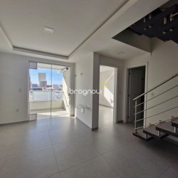 Apartamento com 86m², 2 quartos (sendo 1 suíte), 1 garagem, no bairro Ingleses em Florianópolis