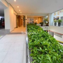 Apartamento com 129m², 4 quartos (sendo 1 suíte), 1 garagem, no bairro Centro em Florianópolis