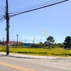 Terreno com 3200m², no bairro Rio Vermelho em Florianópolis