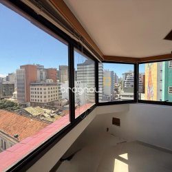 Sala com 191m², 5 garagens, no bairro Centro em Florianópolis